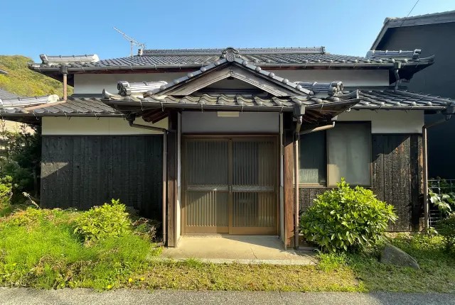 海が近くの一軒家